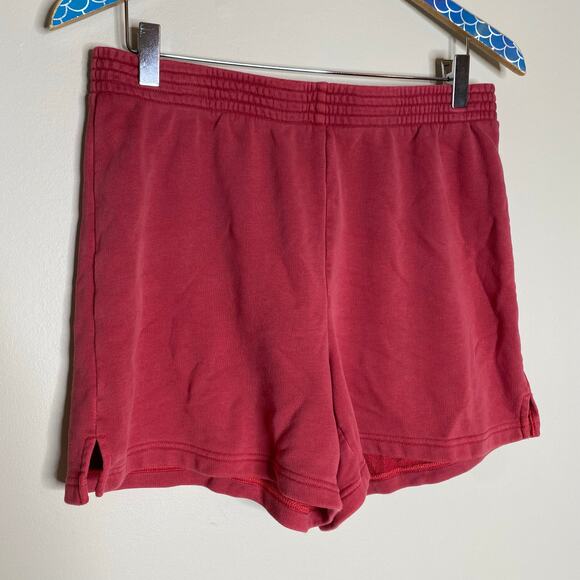 AIRITZIA TNA Faded Red Airy Fleece Mid-Thigh Shorts Size Large - Picture 2 of 7